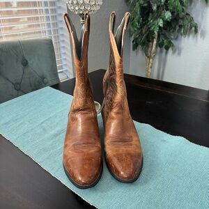 Ariat Heritage women's western boots size 11